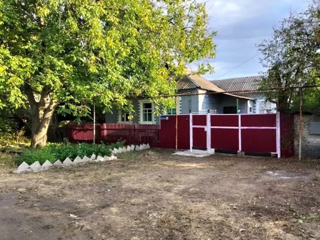 Уютный дом 68,2 м² в г. Снежное / р-н Сады.